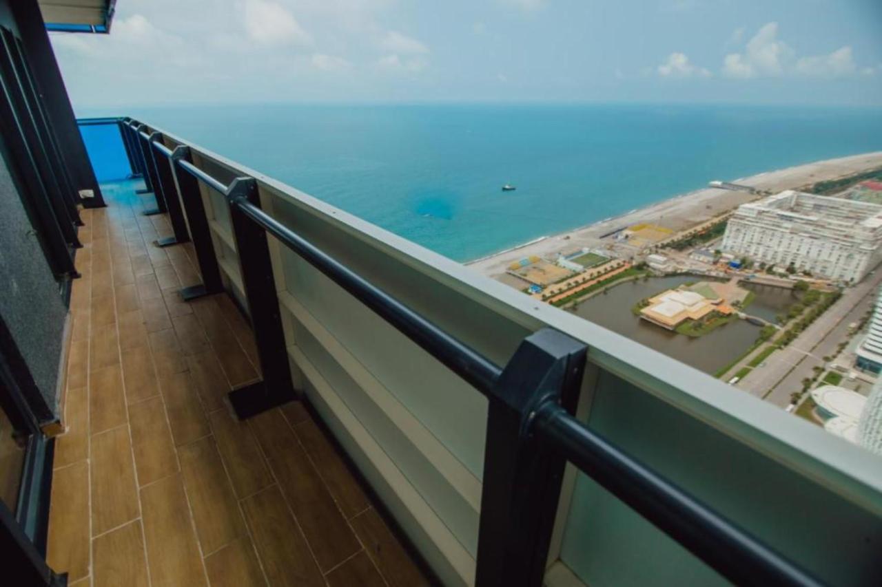 Superior Apartments Orbi City Sea View Batumi Luaran gambar