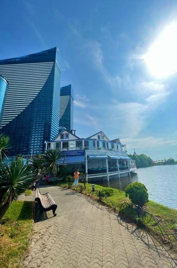 Superior Apartments Orbi City Sea View Batumi Luaran gambar