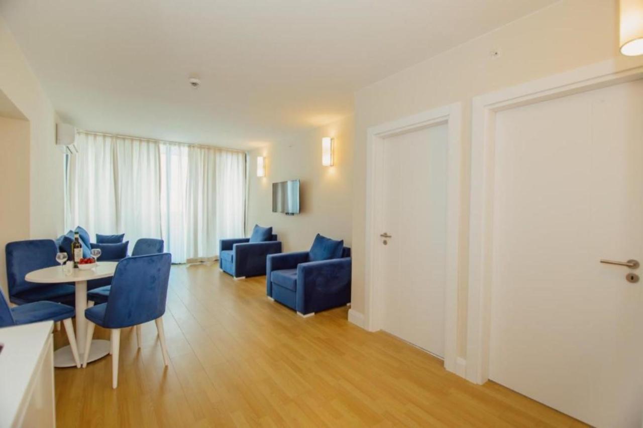 Superior Apartments Orbi City Sea View Batumi Luaran gambar